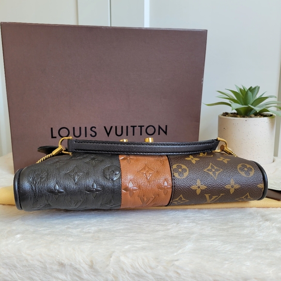 💕STUNNING Very Rare Louis Vuitton Monogram Blocks Pochette Plate Marine - Picture 15 of 16